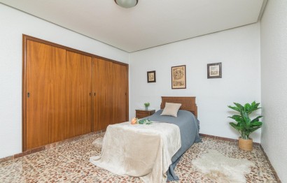 Reventa - Apartamento / piso - Elche - Centro