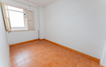 Reventa - Apartamento / piso - Elche - Centro