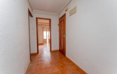 Reventa - Apartamento / piso - Elche - Centro