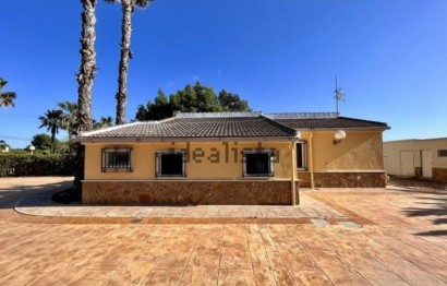 Revente - Chalet - Torrellano