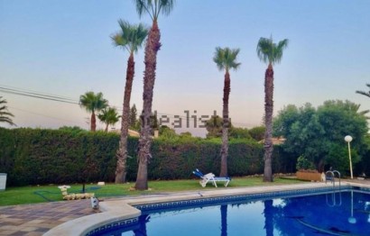 Revente - Chalet - Torrellano