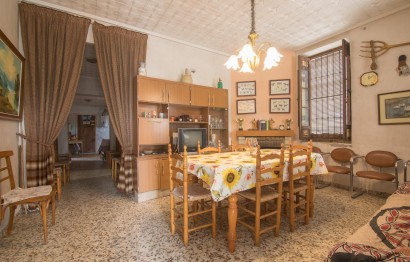 Reventa - Villa - Elche Pedanías - PEÑA DE LAS AGUILAS