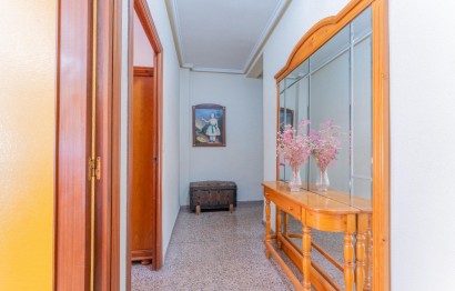 Revente - Appartement - Elche - Reina Victoria-Miguel Hernández