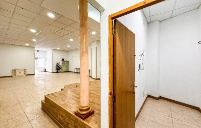 Revente - Commercial - Elche - Center