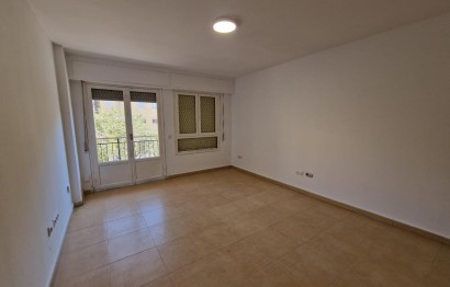 Reventa - Apartamento / piso - Alicante - Altozano