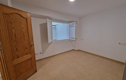 Reventa - Apartamento / piso - Alicante - Altozano