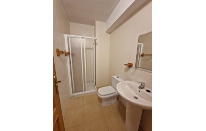 Reventa - Apartamento / piso - Alicante - Altozano