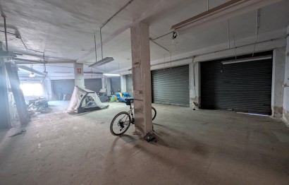 Revente - Commercial - Elche - Plaza Madrid