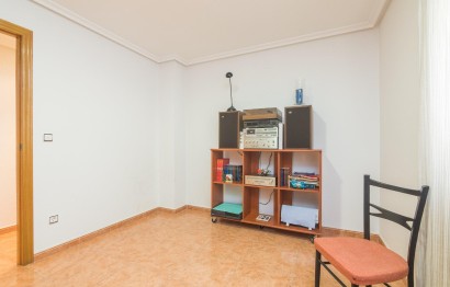 Reventa - Apartamento / piso - Elche - Plaza Crevillente