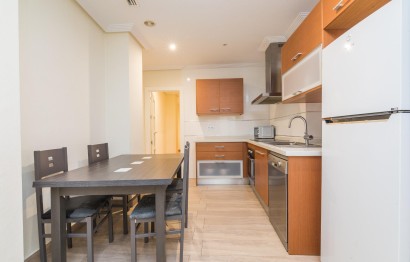 Reventa - Apartamento / piso - Elche - Centro