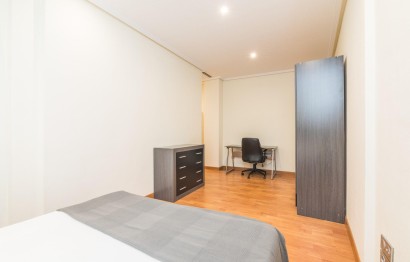 Reventa - Apartamento / piso - Elche - Centro