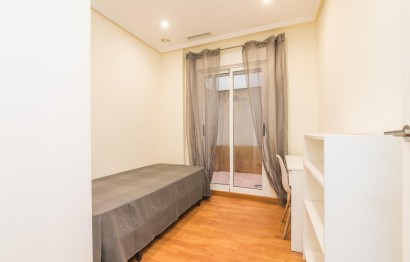 Reventa - Apartamento / piso - Elche - Centro
