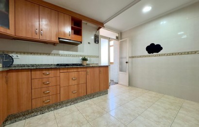 Resale - Apartment - Elche - Corazon de Jesus