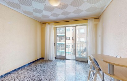 Resale - Apartment - Elche - Corazon de Jesus