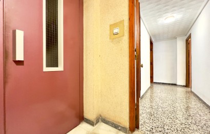 Resale - Apartment - Elche - Corazon de Jesus