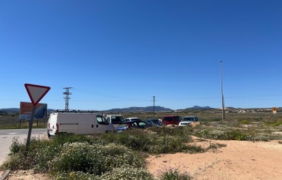 Reventa - Plot - Pinoso - A 1 km de pinoso