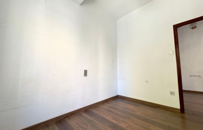 Resale - Apartment - Elche - Asilo - Pisos Azules