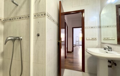Resale - Apartment - Elche - Asilo - Pisos Azules