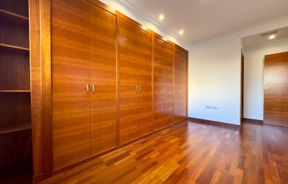 Revente - Apartment - Elche - Porcelanosa