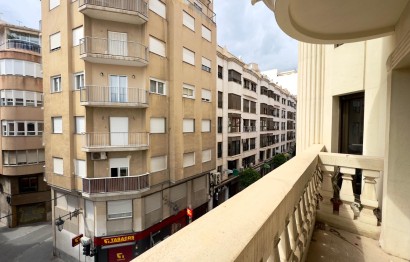 Revente - Apartment - Elche - Center