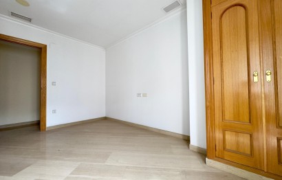 Revente - Apartment - Elche - Center