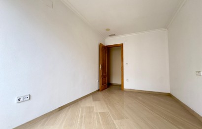 Revente - Apartment - Elche - Center