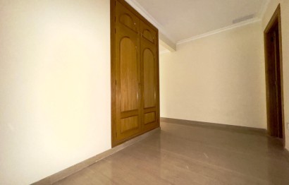Revente - Apartment - Elche - Center