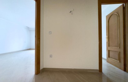 Revente - Apartment - Elche - Center