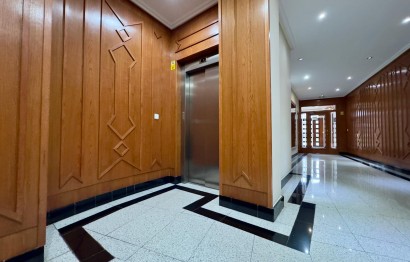 Revente - Apartment - Elche - Center