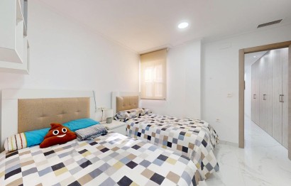 Reventa - Ático - Elche - Centro
