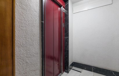 Revente - Appartement - Elche - Center