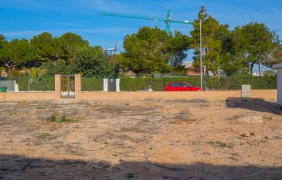 Resale - Plot / Land - Pilar de la Horadada - PILAR DE LA HORADADA