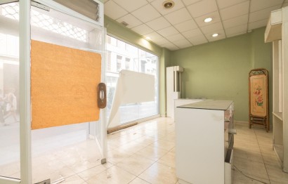 Revente - Commercial - Elche - Center