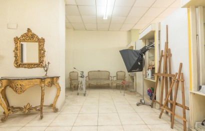 Revente - Commercial - Elche - Center