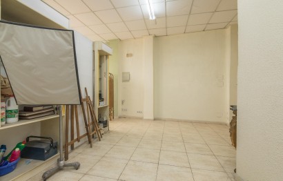 Revente - Commercial - Elche - Center