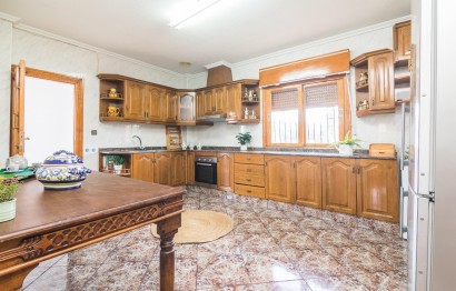 Reventa - Villa - Elche Pedanías - PEÑA DE LAS AGUILAS