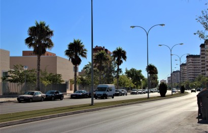 Revente - Plot - Alicante - Babel