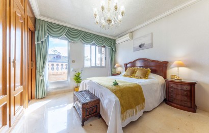 Revente - Maison de ville - San Juan Alicante - Frank espinós