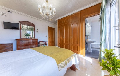 Revente - Maison de ville - San Juan Alicante - Frank espinós