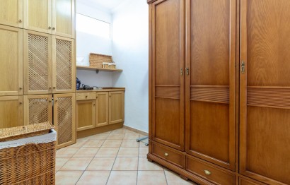 Reventa - Apartamento / piso - Hondón de las Nieves