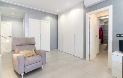 Reventa - Apartamento / piso - Hondón de las Nieves