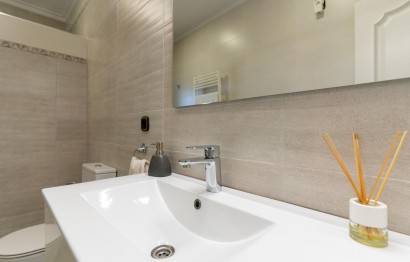 Reventa - Apartamento / piso - Hondón de las Nieves