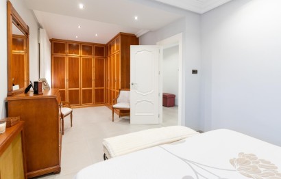 Reventa - Apartamento / piso - Hondón de las Nieves