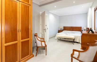 Reventa - Apartamento / piso - Hondón de las Nieves
