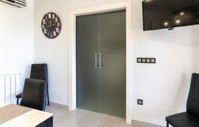 Reventa - Apartamento / piso - Hondón de las Nieves