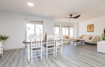 Reventa - Apartamento / piso - Elche - Centro