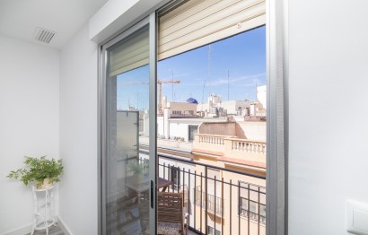 Reventa - Apartamento / piso - Elche - Centro