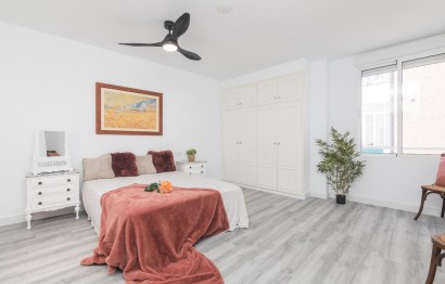 Reventa - Apartamento / piso - Elche - Centro