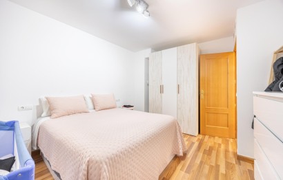 Revente - Appartement - Benidorm - Colonia Madrid