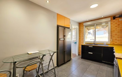 Reventa - Apartamento / piso - Elche Pedanías - Centro